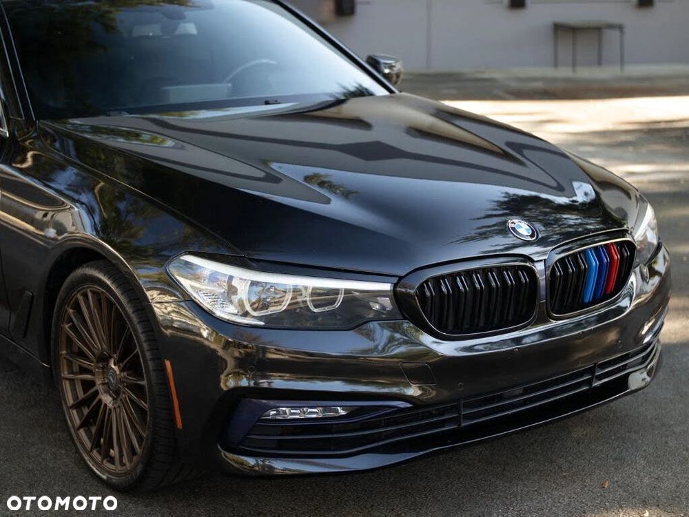 BMW Seria 5 530i xDrive Luxury Line sport - 2