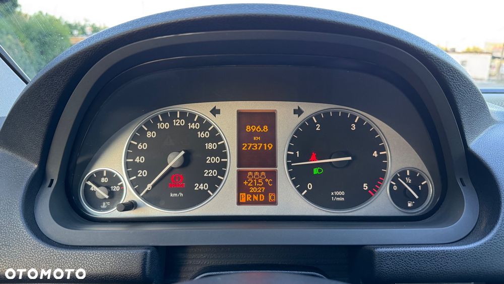 Mercedes-Benz Klasa B 180 CDI DPF Autotronic Special Edition - 21