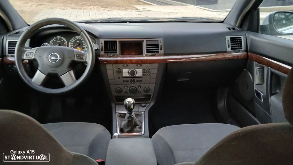 Opel Vectra Caravan 1.9 CDTi Elegance - 4