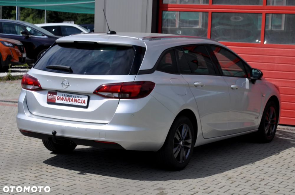 Opel Astra 1.5 D Start/Stop Automatik Design&Tech - 14