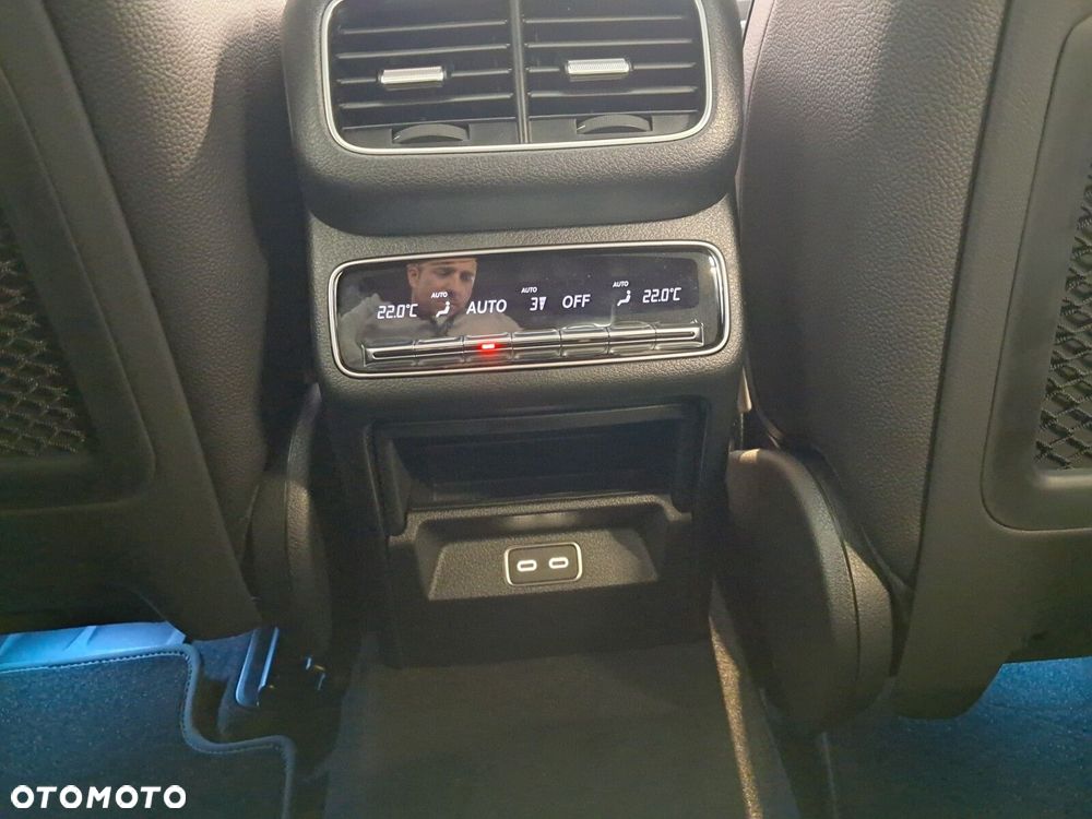Mercedes-Benz GLE - 38