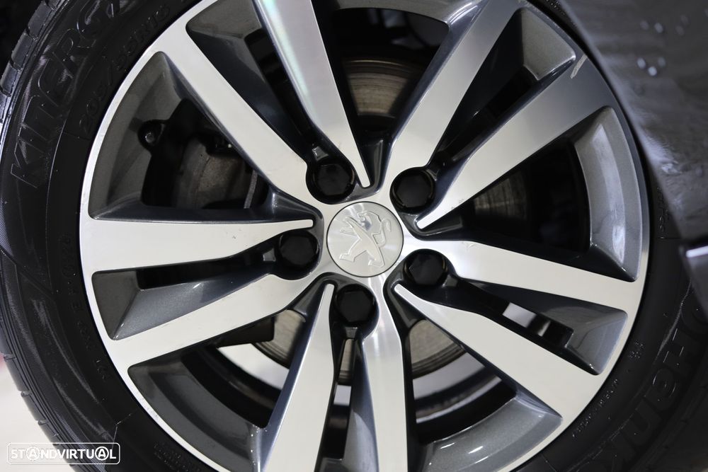 Peugeot 308 SW 1.5 BlueHDi Style - 22