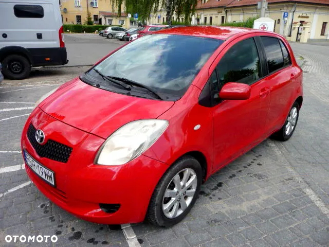Toyota Yaris 1.3 Sol - 16