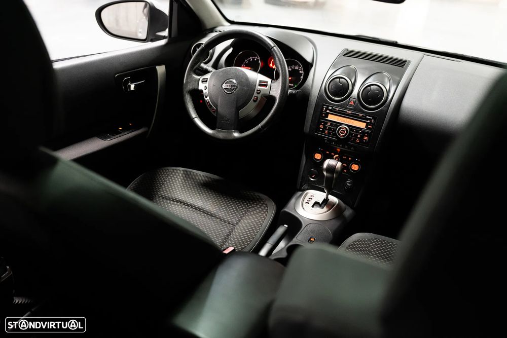 Nissan Qashqai 2.0 Acenta CVT - 34