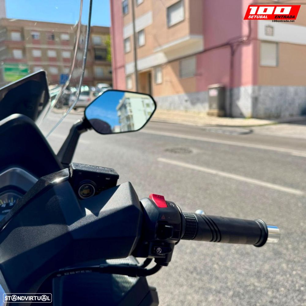 Sym Cruisym 300 - 13