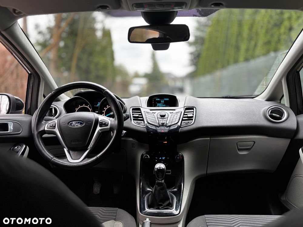 Ford Fiesta 1.0 EcoBoost Titanium - 27