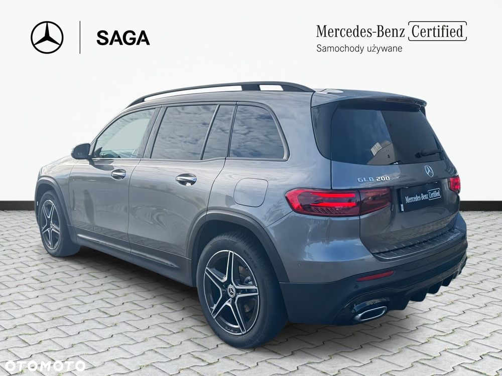 Mercedes-Benz GLB - 7