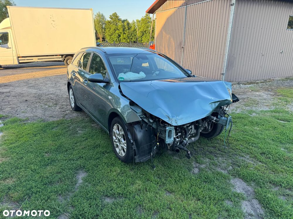 Kia Ceed 1.6 CRDi (48V Mild-Hybrid) DCT7 Vision - 1