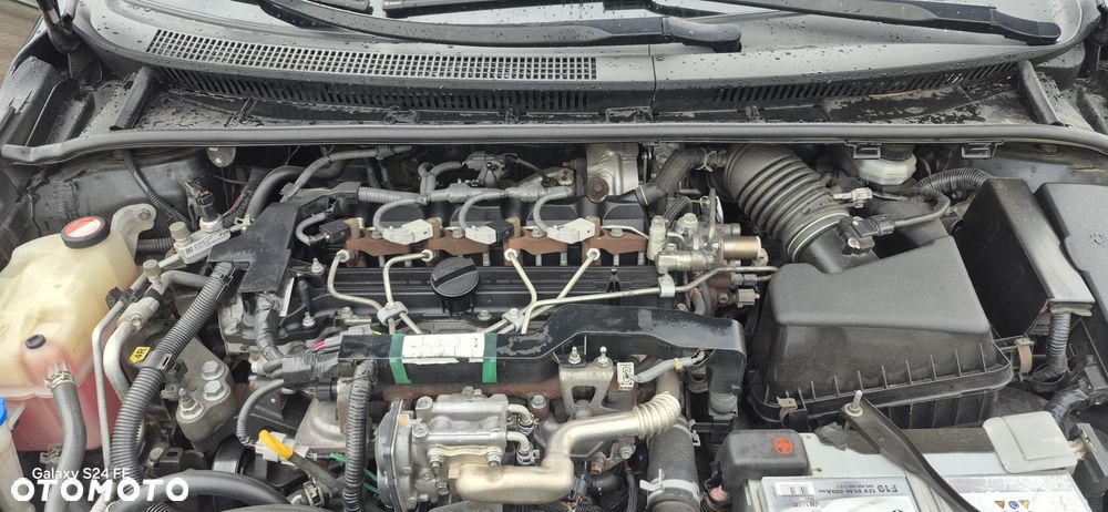 Toyota Avensis 2.0 D-4D Premium - 11