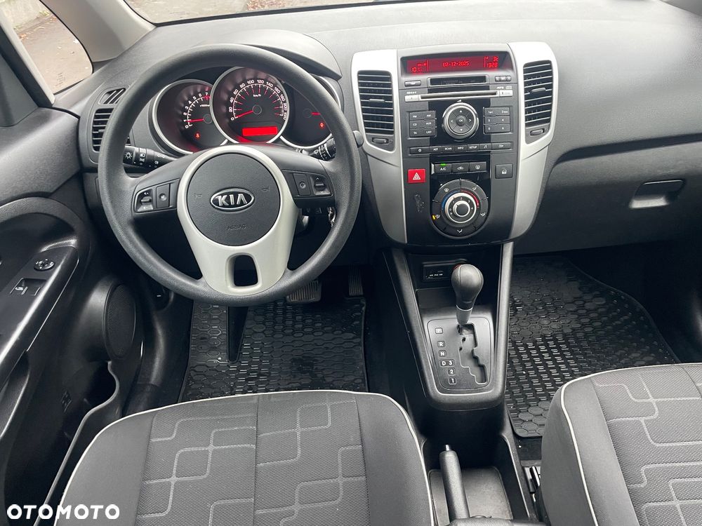 Kia Venga 1.6 L - 3