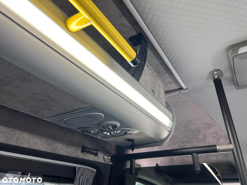 Mercedes-Benz Sprinter 519 - 19
