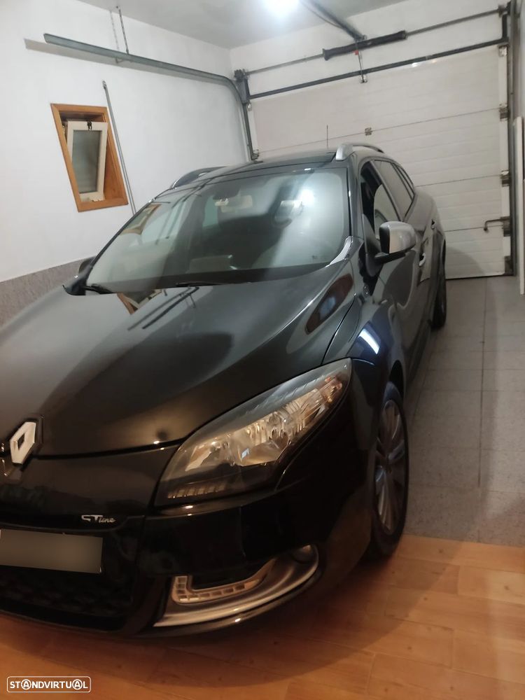 Renault Mégane Sport Tourer - 2
