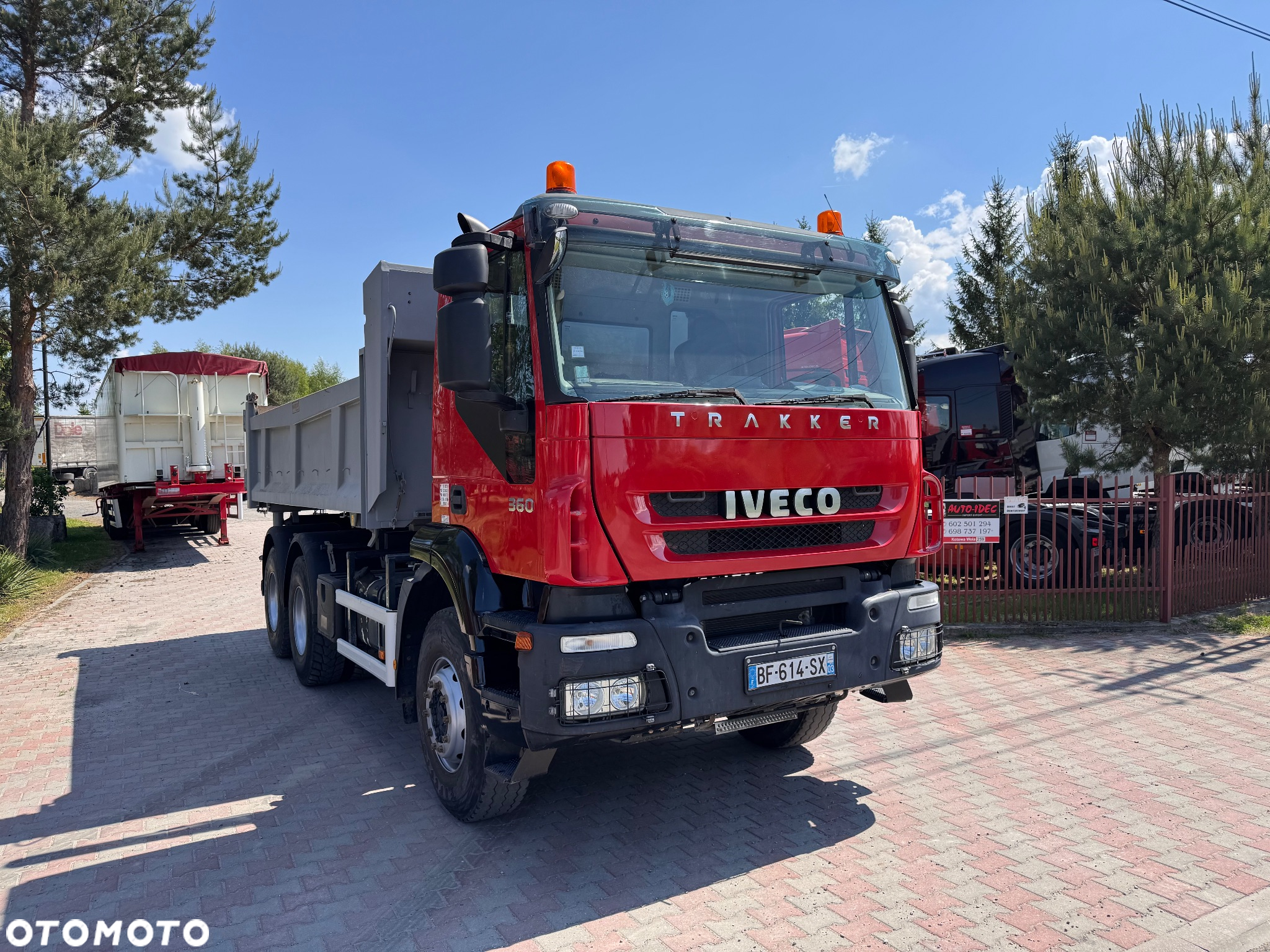 Iveco TRAKKER 360 euro 5 6x4 Only 180 TKM - 4
