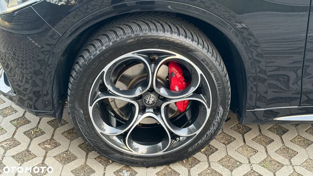 Alfa Romeo Stelvio 2.0 Turbo Veloce Q4 - 20