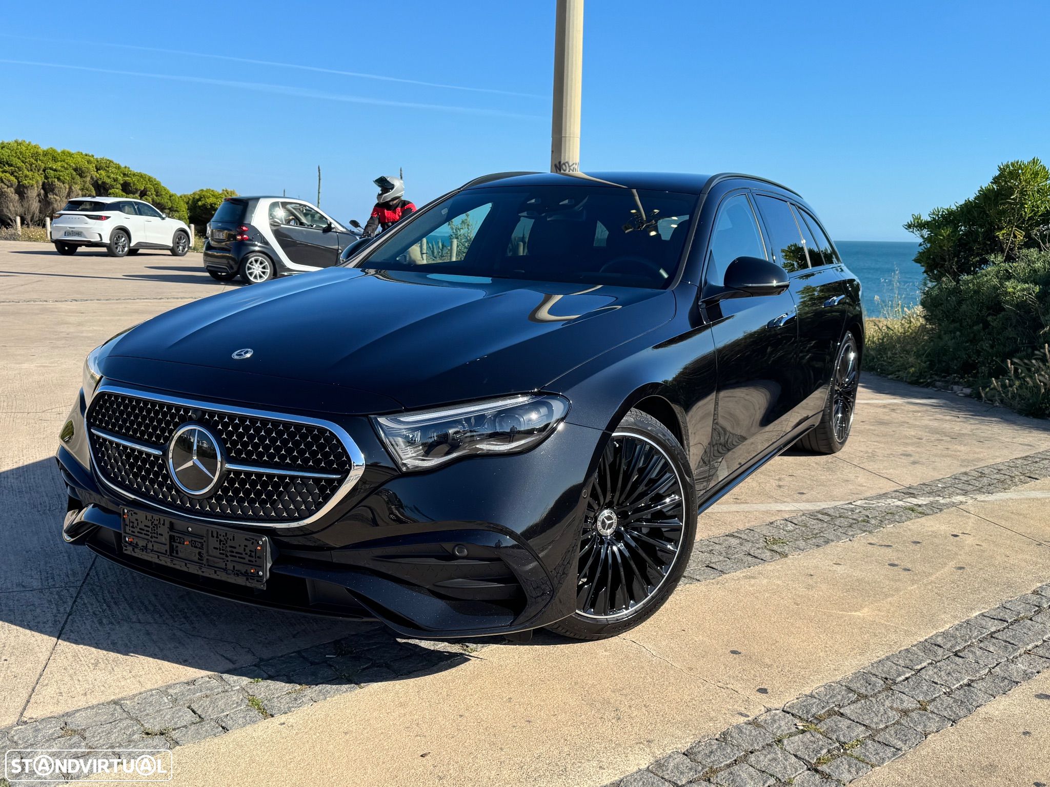 Mercedes-Benz E 300 e AMG Line - 1
