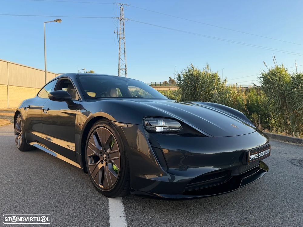 Porsche Taycan Standard - 9