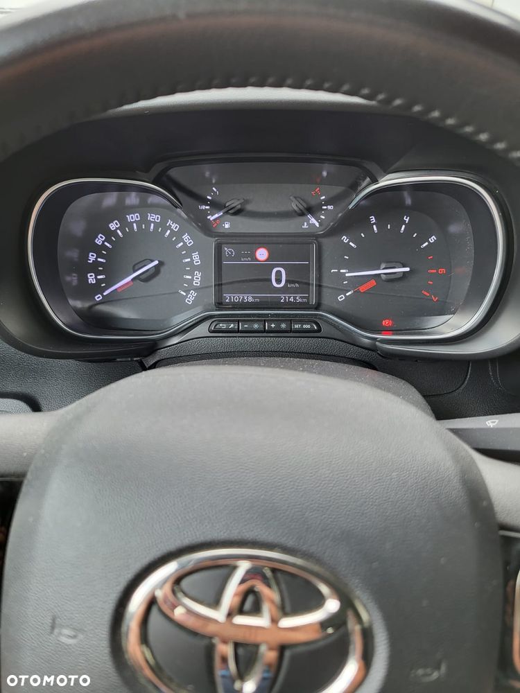 Toyota Proace City Verso 1.5 D-4D Family - 21
