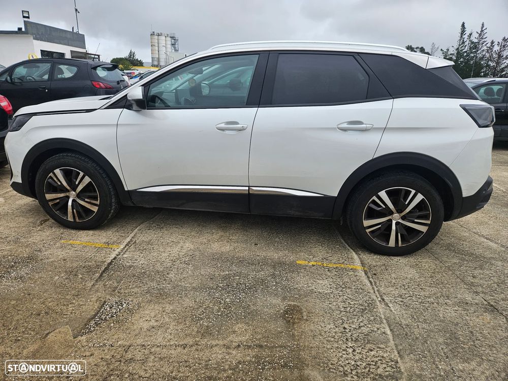 Peugeot 3008 1.5 BlueHDi Allure EAT8 - 3