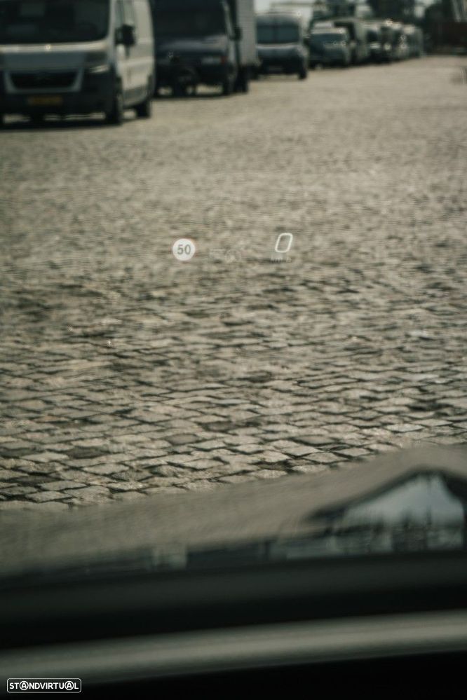 Mercedes-Benz C 300 e AMG Line - 24