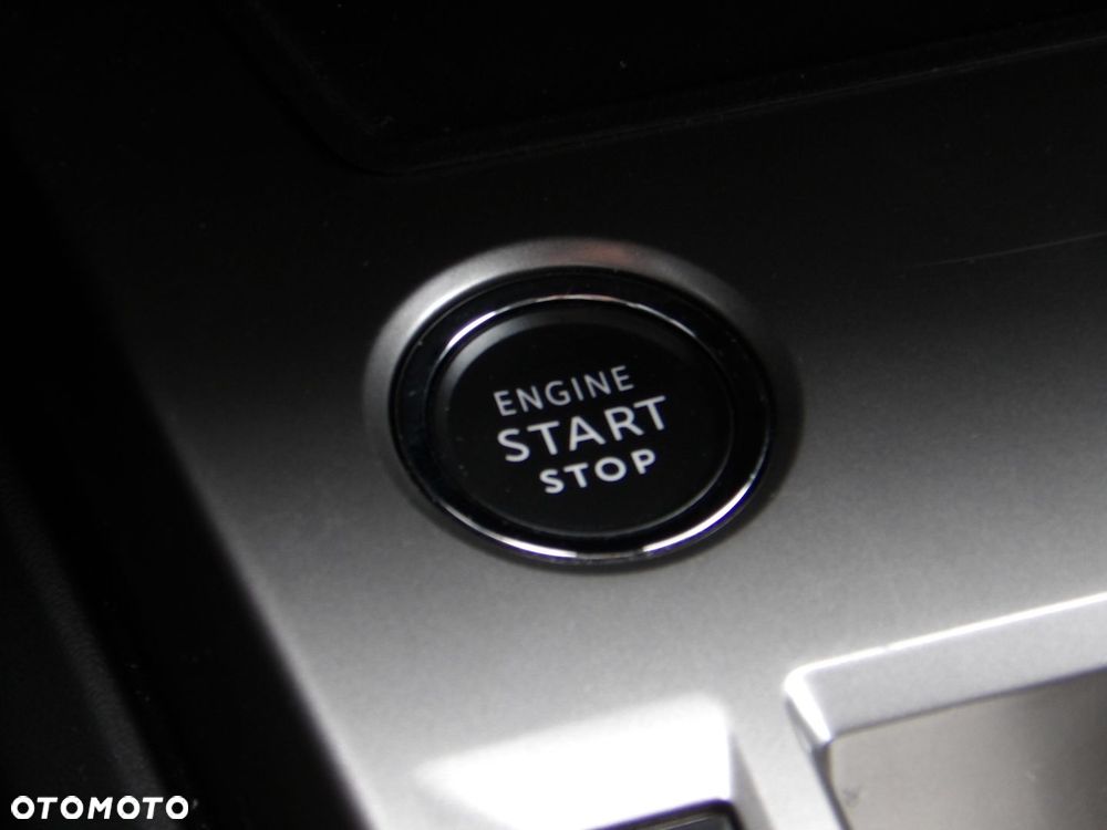 Peugeot 308 1.5 BlueHDi Allure Pack S&S EAT8 - 29