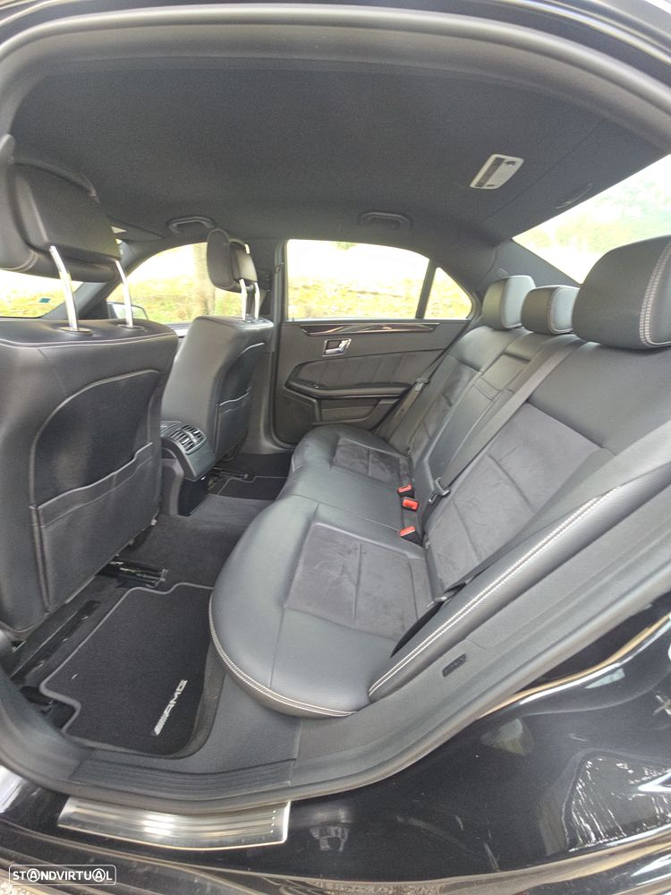 Mercedes-Benz E 250 CDI Elegance BlueEfficiency - 24