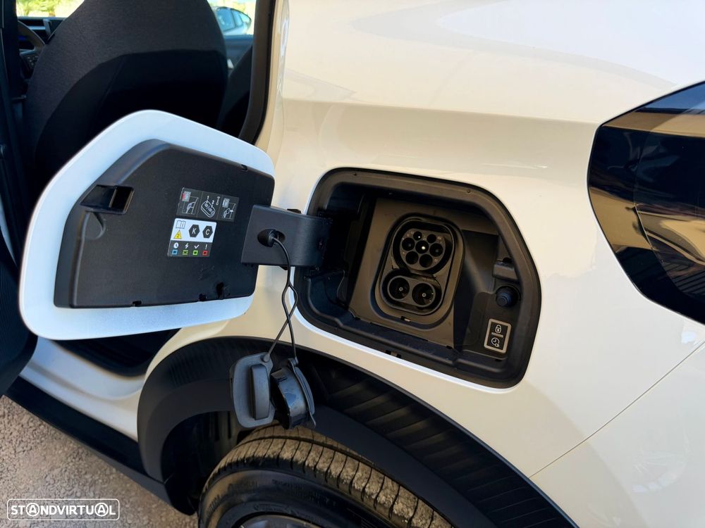 Citroën e-C3 44 kWh Autonomia Conforto You - 16