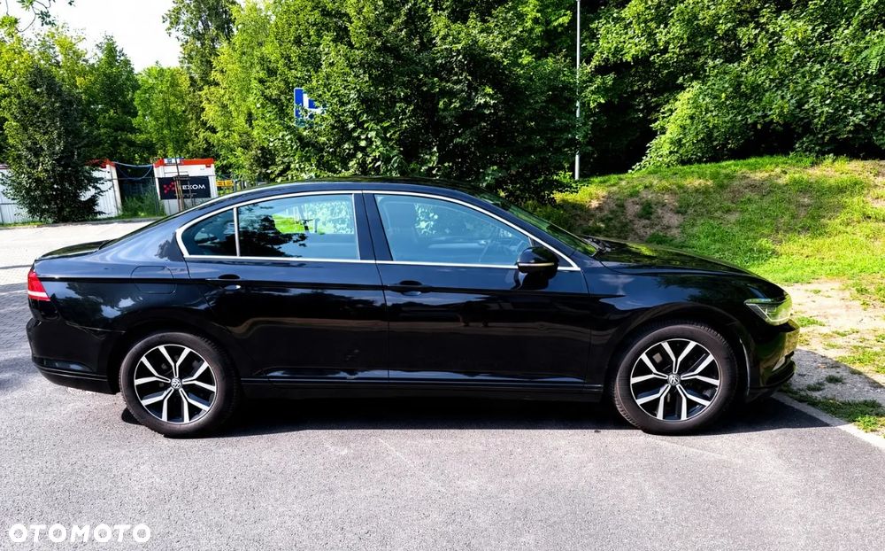 Volkswagen Passat 2.0 TDI BMT Comfortline DSG - 3