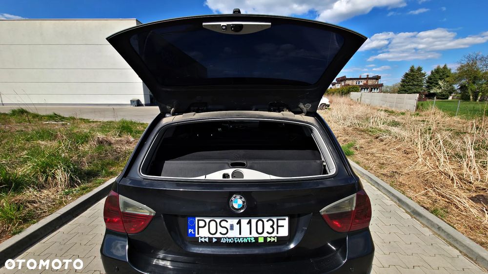 BMW Seria 3 320d DPF - 16