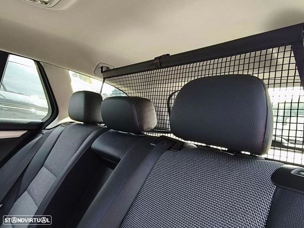 Mercedes-Benz C 200 CDi Avantgarde BlueEfficiency - 28