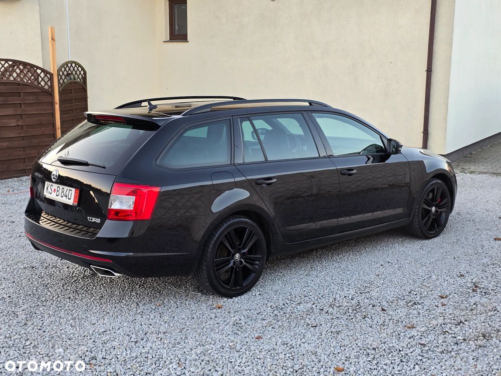 Skoda Octavia 2.0 TDI DSG RS - 11