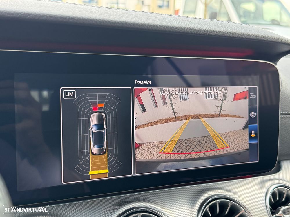 Mercedes-Benz E 220 d AMG Line - 35