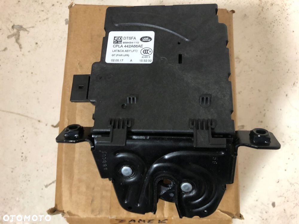 RANGE ROVER VOGUE L405 NOWY ZAMEK TYLNEJ KLAPY - 2