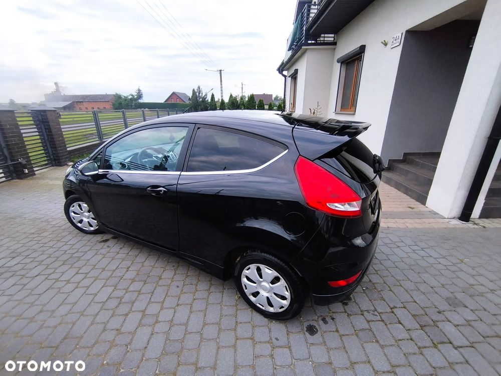 Ford Fiesta 1.25 Titanium - 26