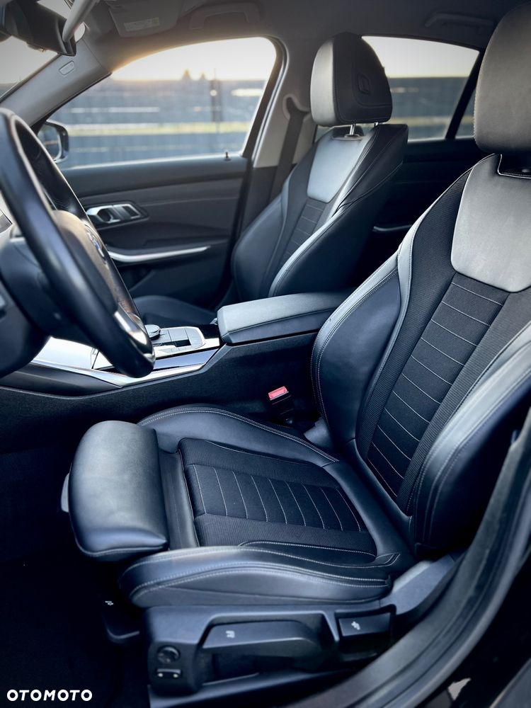 BMW Seria 3 320d - 11
