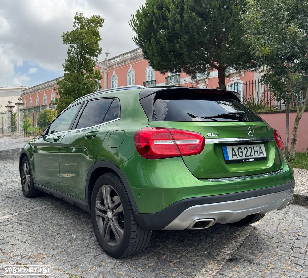 Mercedes-Benz GLA 180 d 7G-DCT Urban - 6