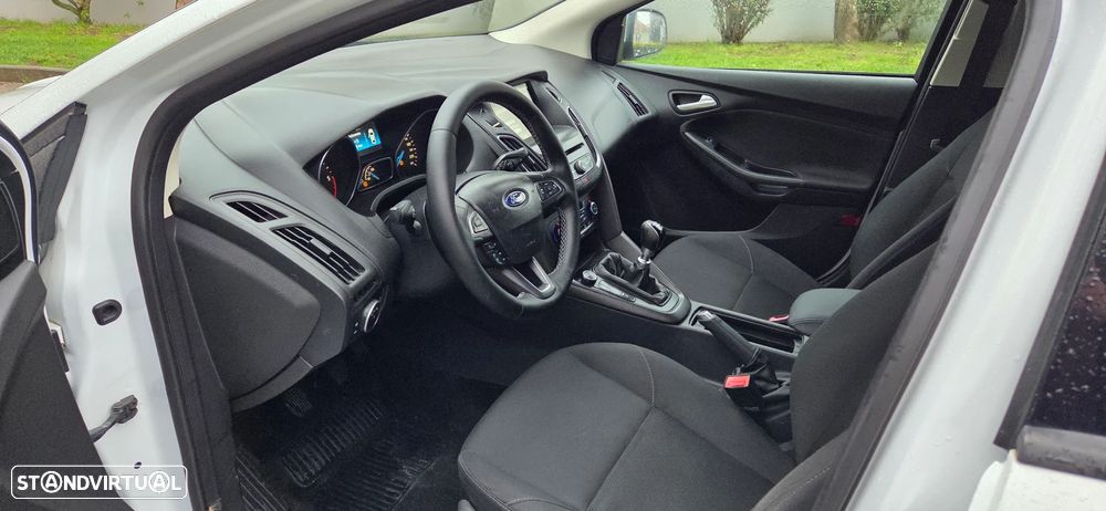 Ford Focus SW 1.5 TDCi Titanium ECOnetic - 7