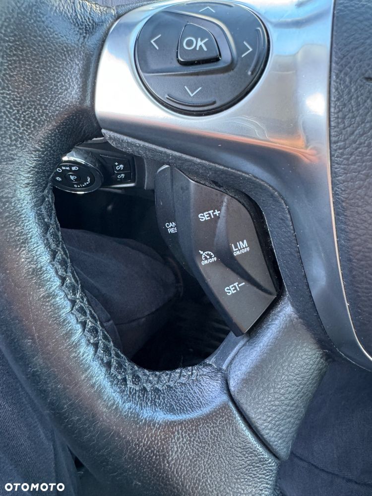 Ford Focus 1.0 EcoBoost 99g Trend - 12