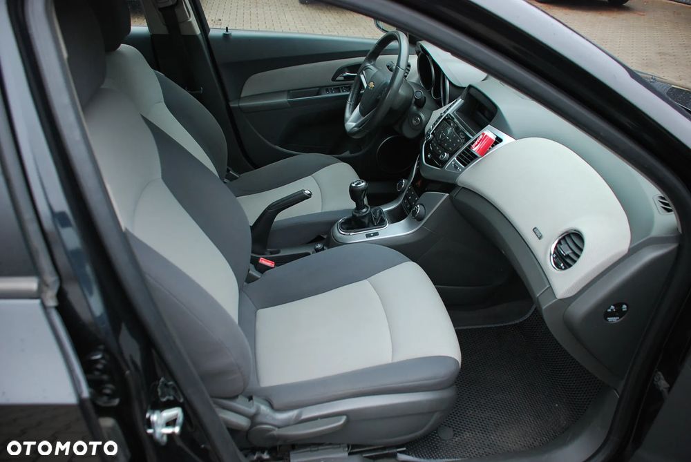Chevrolet Cruze 2.0 VDCi LS - 15