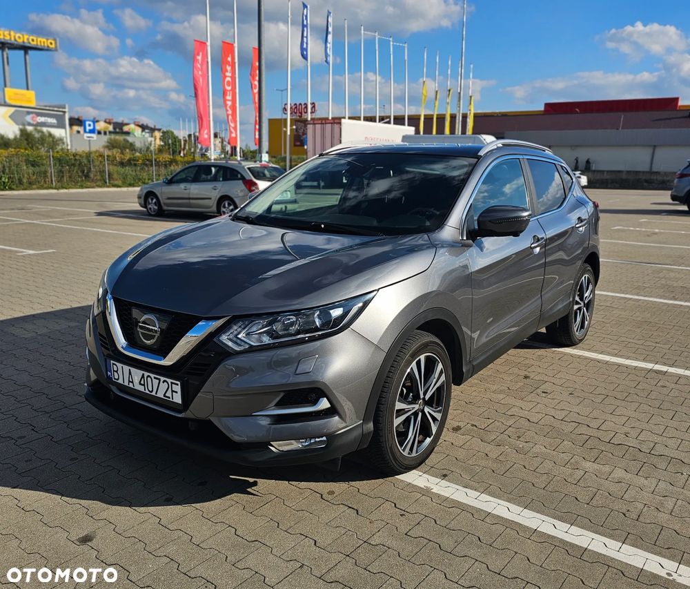 Nissan Qashqai 1.2 DIG-T N-Connecta - 2