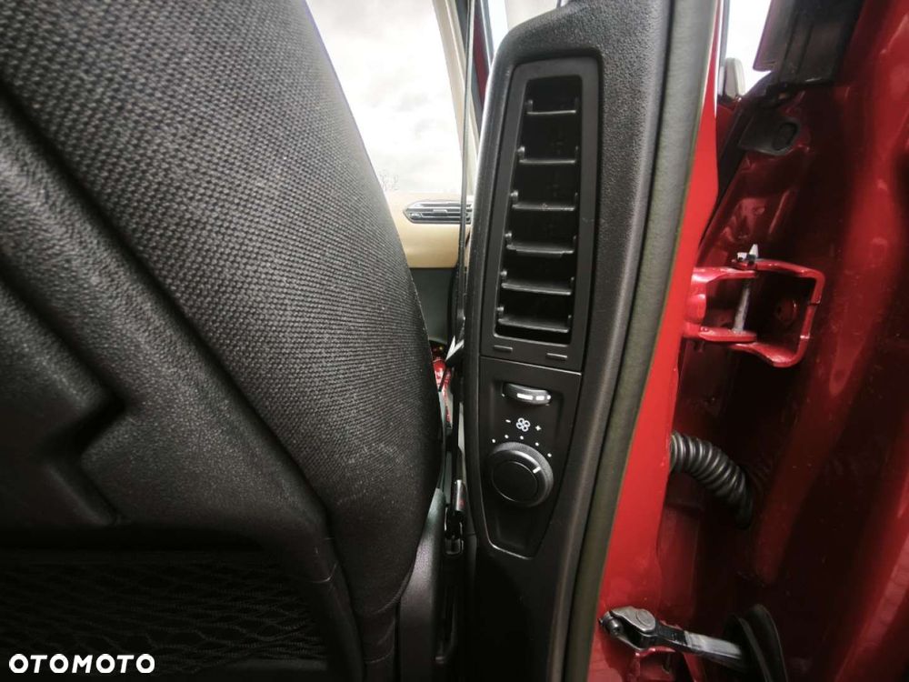 Citroën C4 Picasso 1.6 e-HDi Exclusive - 19