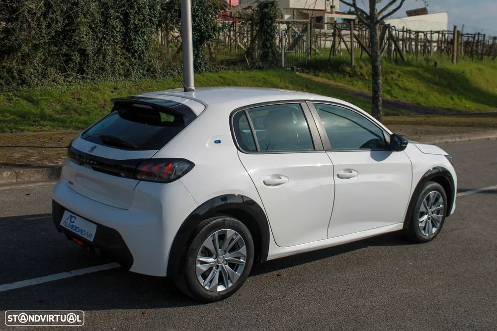 Peugeot e-208 50 kWh Active Pack - 9
