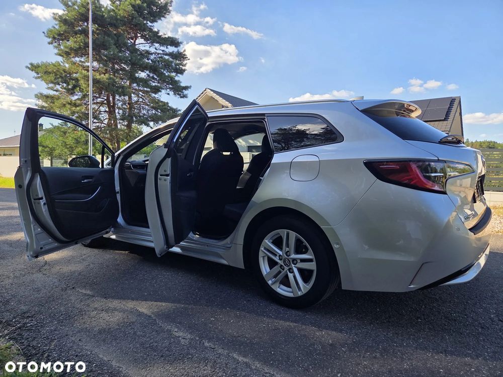 Toyota Corolla - 2