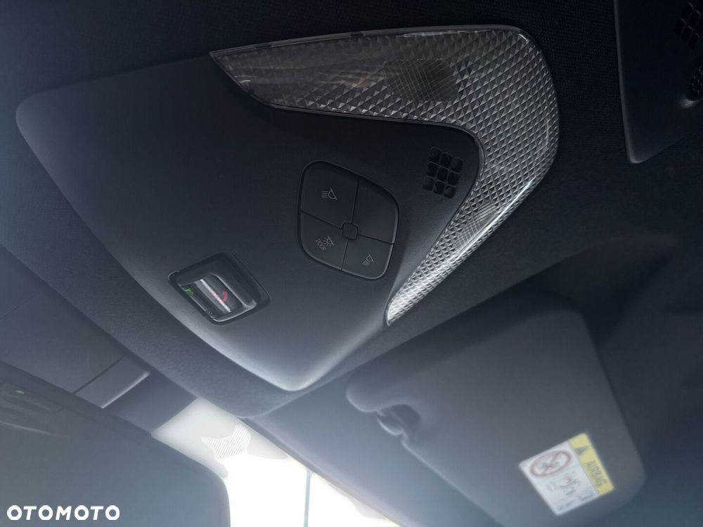 Toyota C-HR 2.0 Hybrid GR Sport - 24