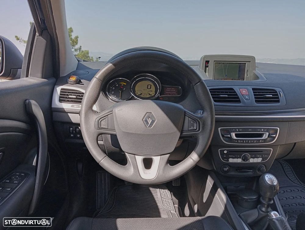 Renault Mégane Sport Tourer 1.5 dCi Dynamique - 4