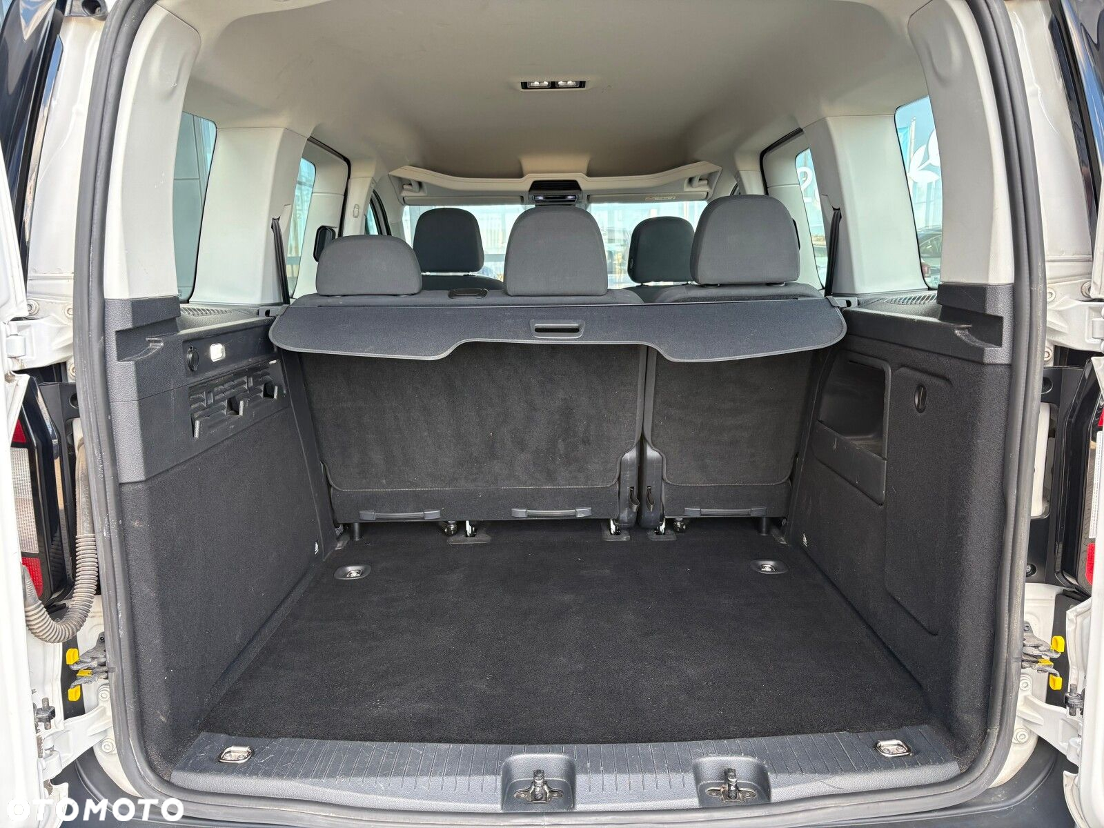 Volkswagen Caddy - 17