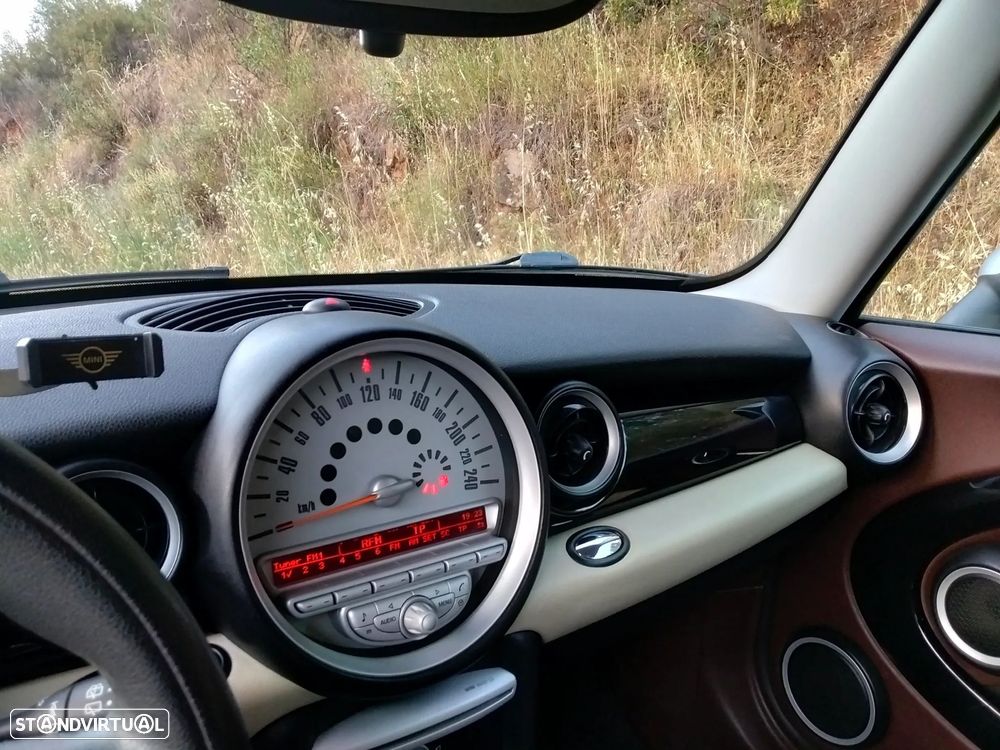 MINI Clubman Cooper D - 9