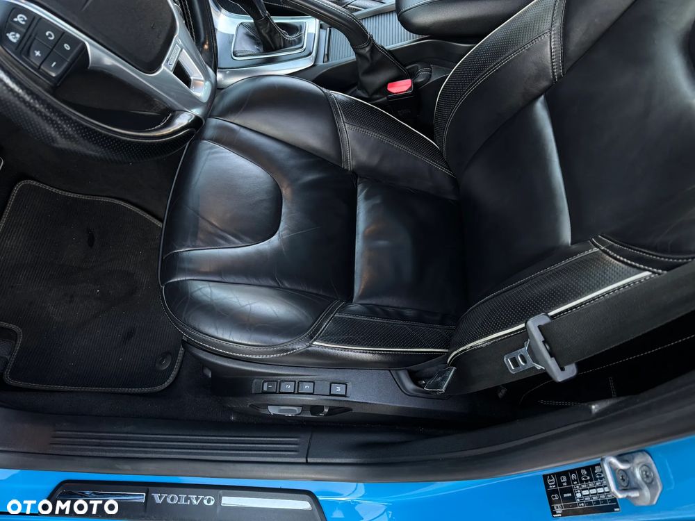 Volvo V40 D4 Drive-E R-Design Momentum - 7