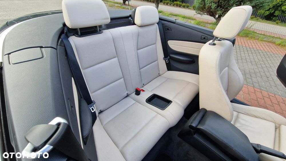 BMW Seria 1 120d Edition Sport - 16