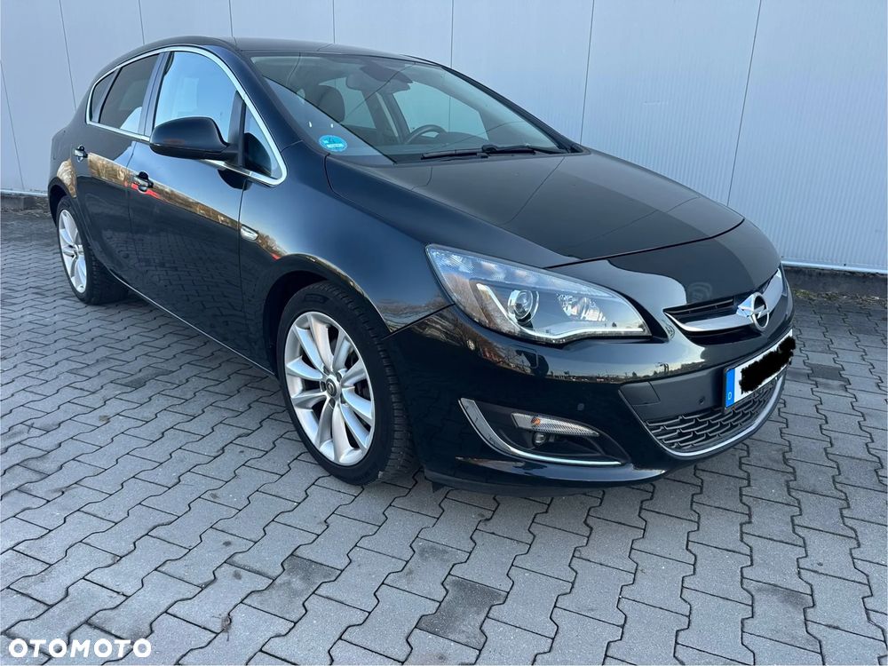 Opel Astra 2.0 CDTI DPF Automatik Exklusiv - 2