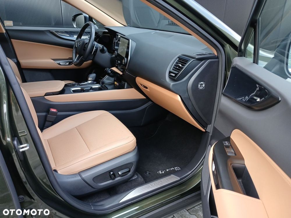 Lexus NX 350h Prestige 2WD - 23